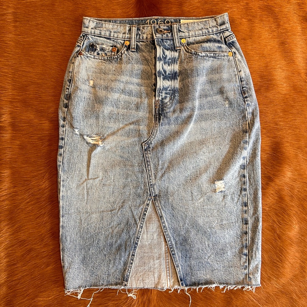 Gap midi jean skirt